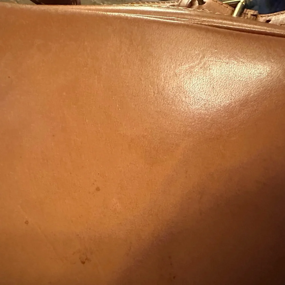 Backpack - Picture 4 of 8